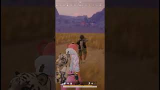 СХВАТКА ДВОЕ НА ОДНОГО #pubg #подпишись #pubgmobile