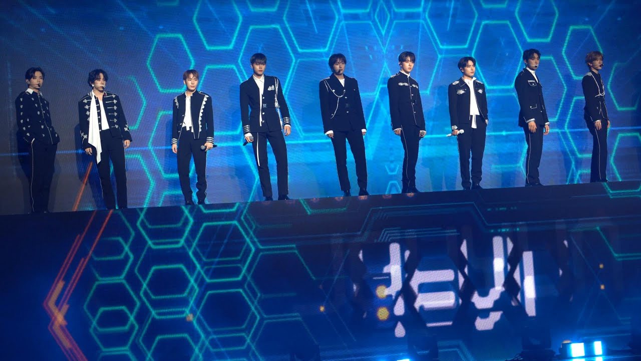 240225 omega x OX WIN HA 등장+VAMOS