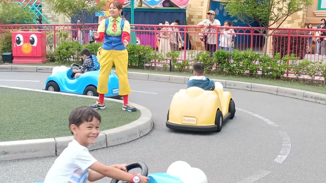 usj elmo experience stephen  june 6, 2024 