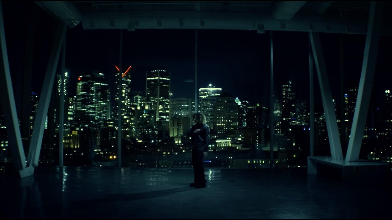 Смотреть «Zamdane - Hero (Clip officiel)» на YouTube Смотреть «Zamdane - Hero (Clip officiel)» на YouTube