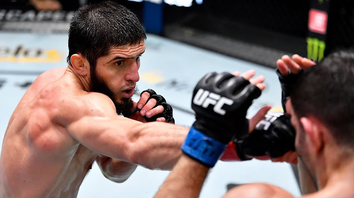 Islam Makhachev Secures the Submission in First Event as Headliner
