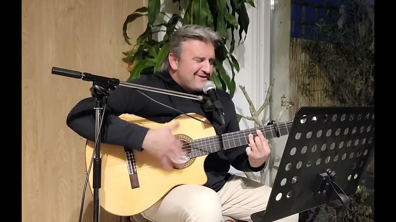 JUST THE WAY YOU ARE (Bruno Mars) - Guitare flamenco (Version Emmanuel CHAMBRE)
