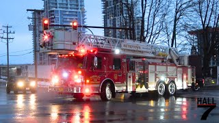 Burnaby Fire Department - Ladder 3, & Burnaby RCMP Supervisor Unit BU5407 Responding