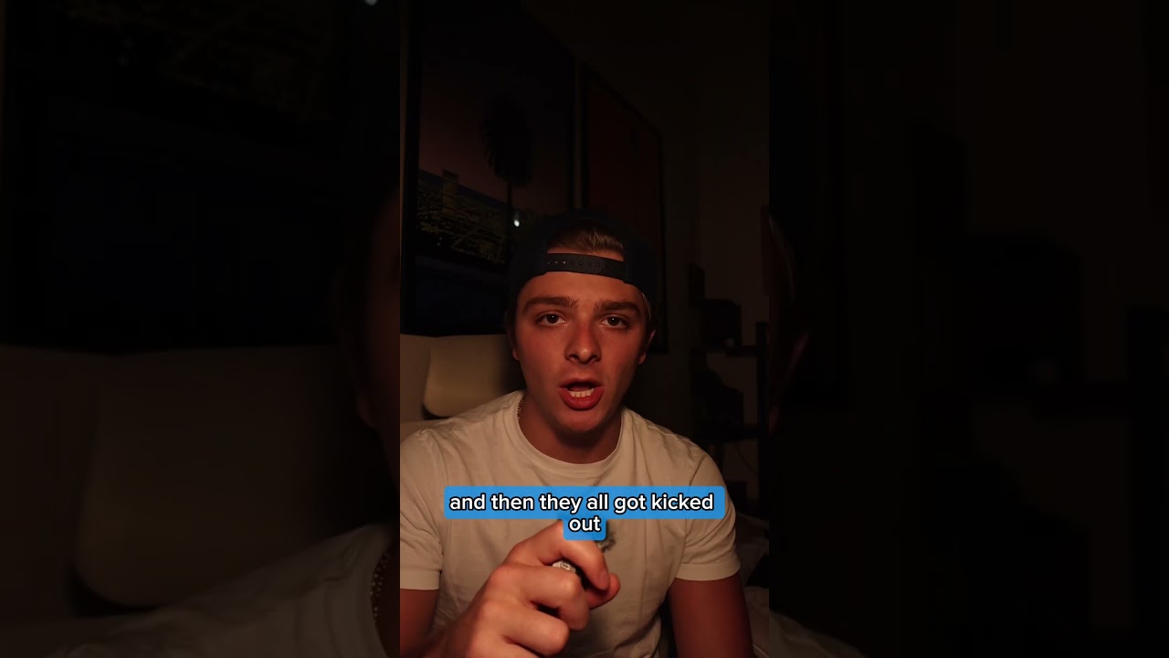 Cops called at Minecraft Movie 😭