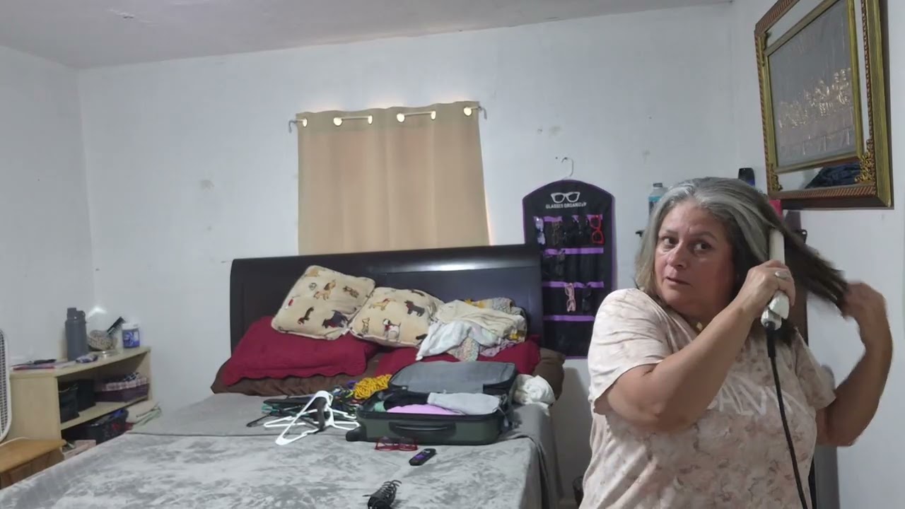 Seguimos guardando ropa.bueno lo mismo de siempre 