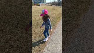 Emily teaches Alex how to ride scooter #atthepark #shortsviral #shortsfeed #siblings #scooter #fpy