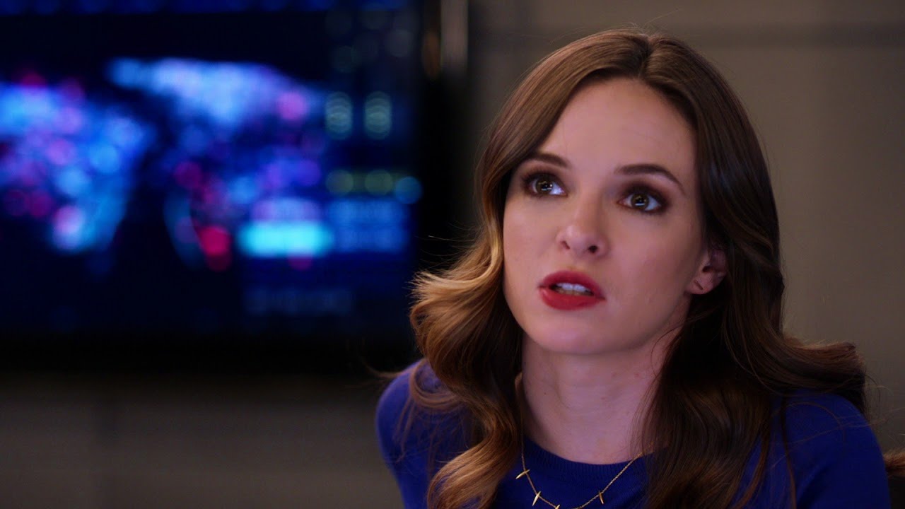 18 lose. кейтлин сноу. Jesse l. 18 lose. харрисон велс с земли 2.