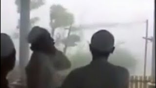 KUMPULAN VIDEO TANDA KUASA ALLAH YANG TEREKAM KAMERA || ALLAHUAKBAR !! BADAI BERHENTI SETELAH ADZAN