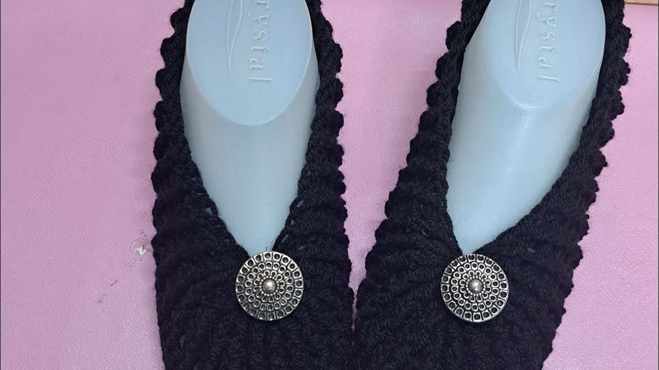 Crochet socks                 پاپوش قلاببافی