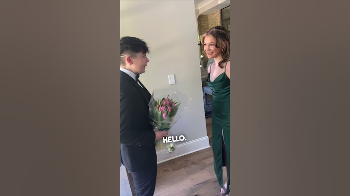 His reaction seeing his prom date for the first time ❤️