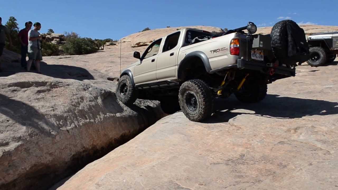 Box Rocket on Golden Crack YouTube