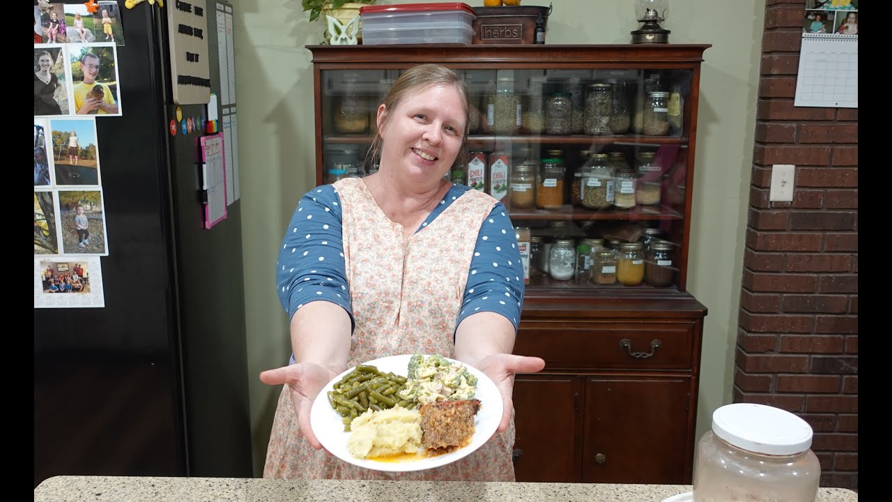 Momma's Homemade Meatloaf & All the Fixins'!!! YouTube