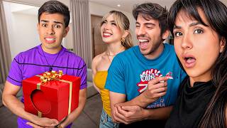 Thumbnail for ¿Qué YOUTUBER trajo el PEOR REGALO?