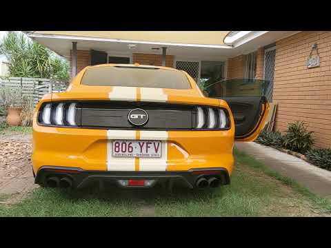 4/ 18' Mustang GT with Borla X Pipe 60662 in Sport active exhaust mode