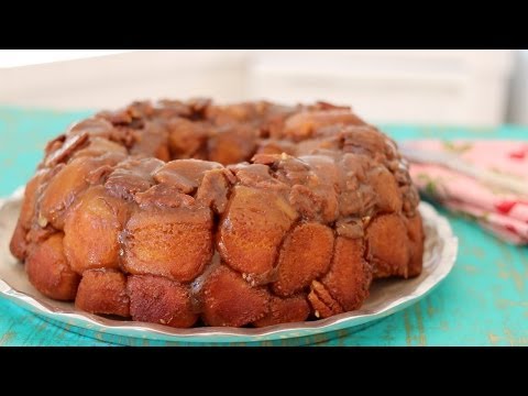 secret-monkey-bread-with-pecans-&-caramel---gemma's-bigger-bolder-baking-episode-8---gemma-stafford