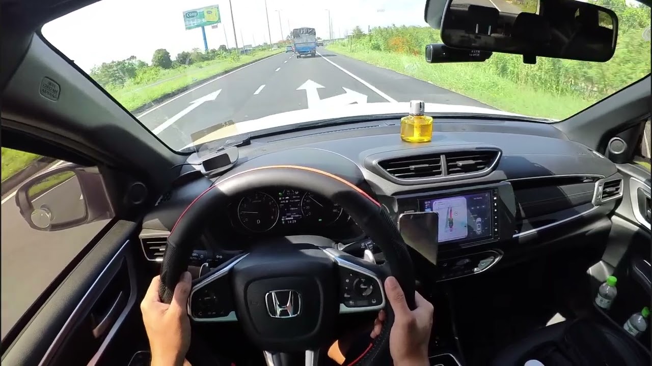 Honda BRV với công nghệ lái xe như người vậy mà ae vẫn mua Toyota Veloz không có Cruise Control