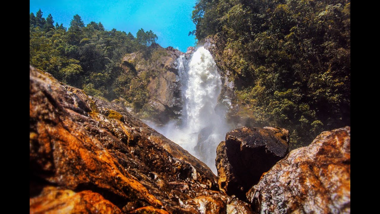 Aventura na cachoeira da Usina do Rio Capivari - YouTube