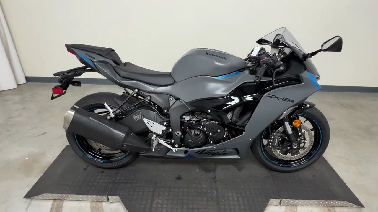 Used 2025 Kawasaki Ninja ZX-6R (ZX636JSFAN) Motorcycle for sale
