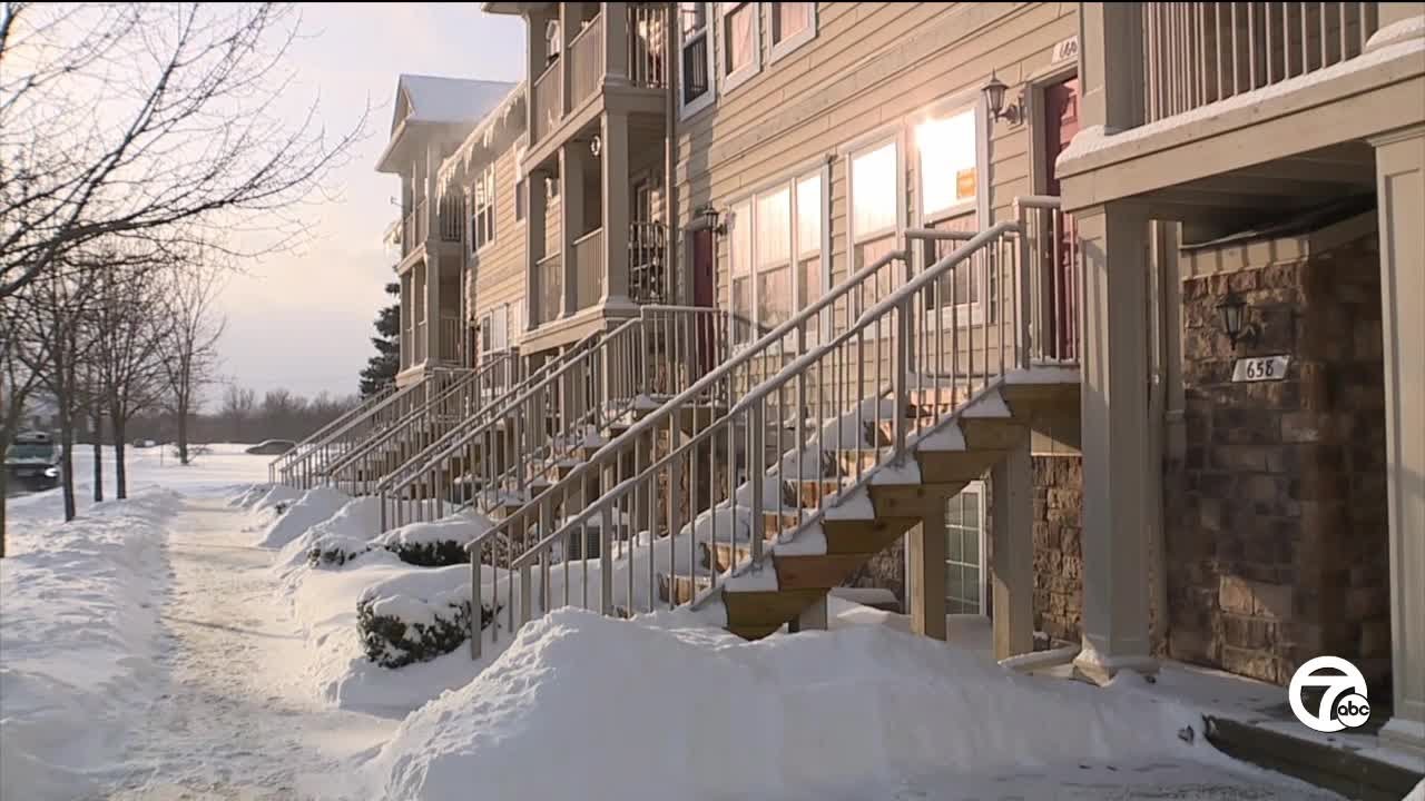 Pontiac mother arrested after abandoning children in home for 4-5 years