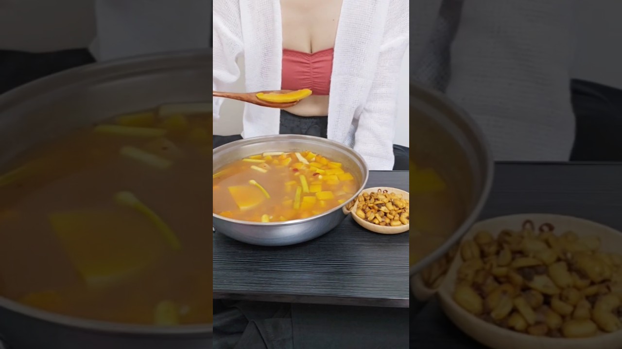 Spicy Pumpkin and Soybean Porridge