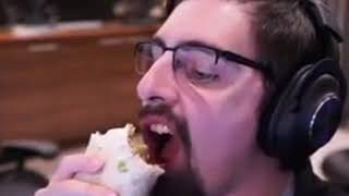 Shroud eating a burrito