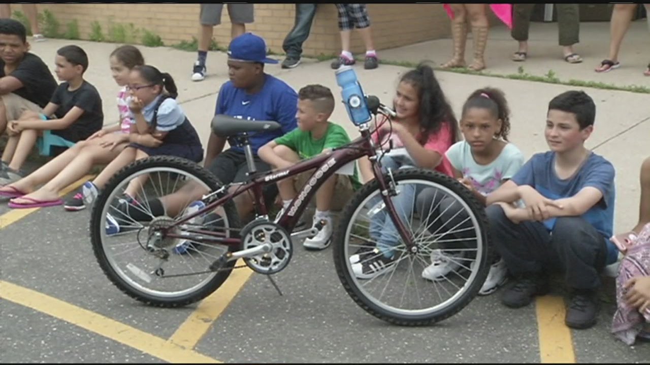 Bob "The Bike Man" donates new bikes to Holyoke students YouTube