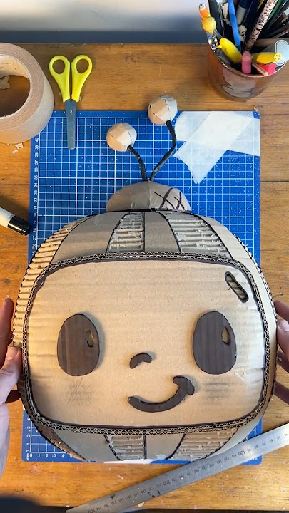 Creating a Cardboard Melonhead! 😲 #cocomelon #kids #crafts