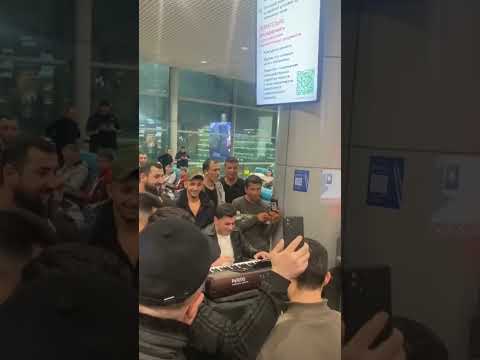 Сакит Самедов- Аэропорт Домодедово Рейс Задержали На 3 Часа! Скоро Полное Видео Добавлю В Ленту