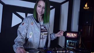 @djmissmonique - Live @ Radio Intense 30.01.2019) // Progressive Music