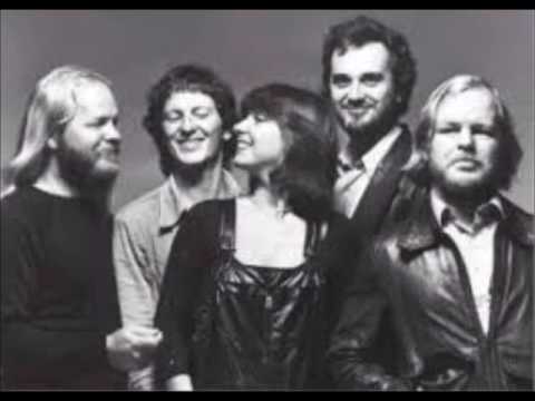 Earth & Fire - Fun [B-Side of Only time will tell]