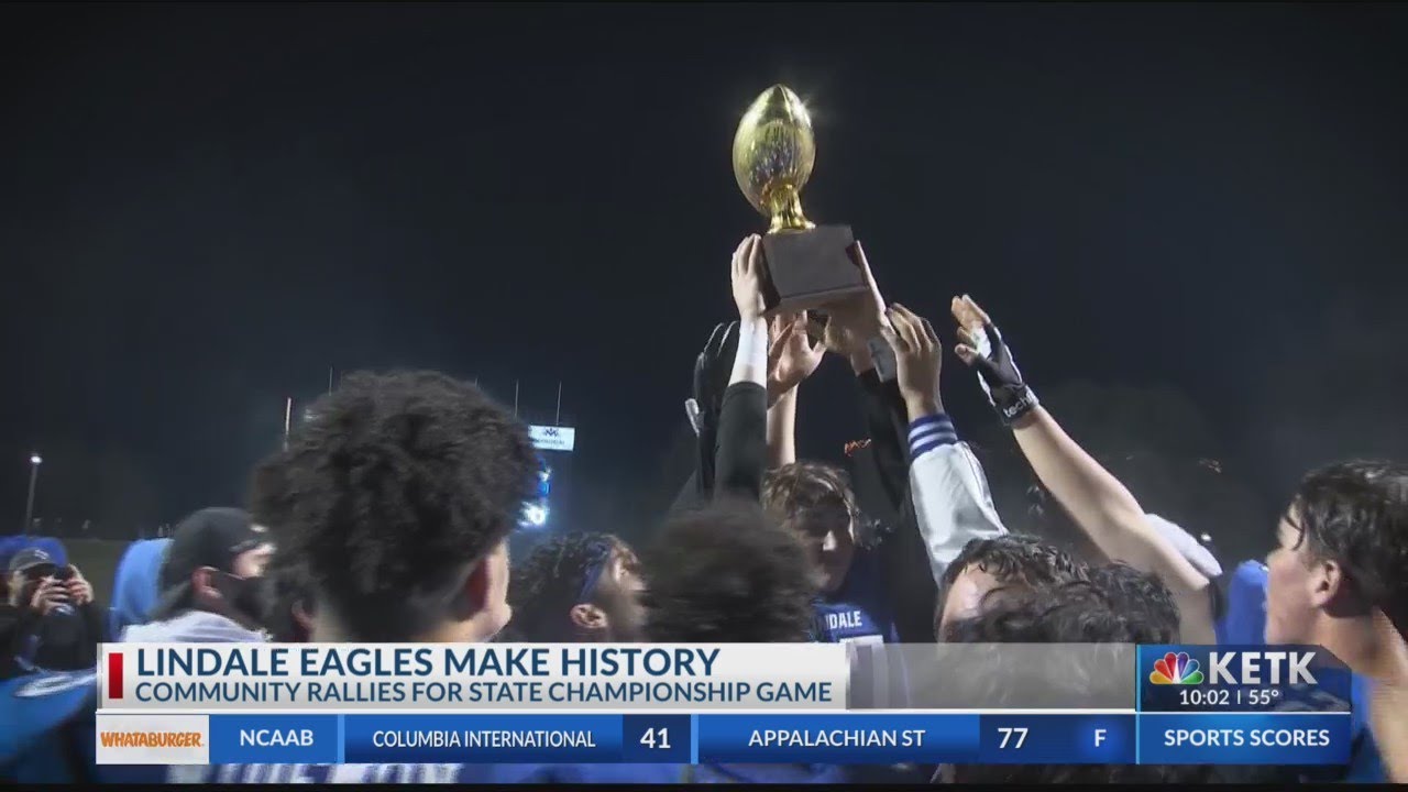 HISTORY MADE: Lindale Eagles compete for state championship title - YouTube