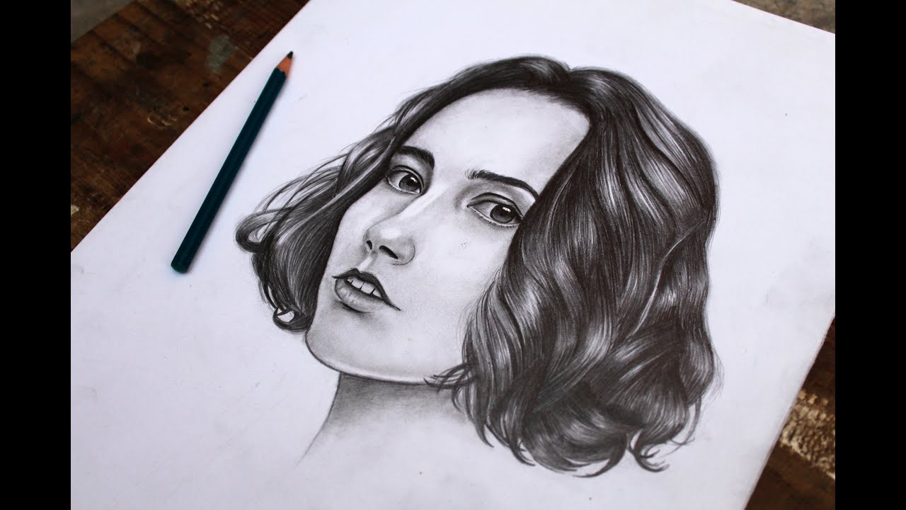 How to shade a portrait with graphite pencils - YouTube