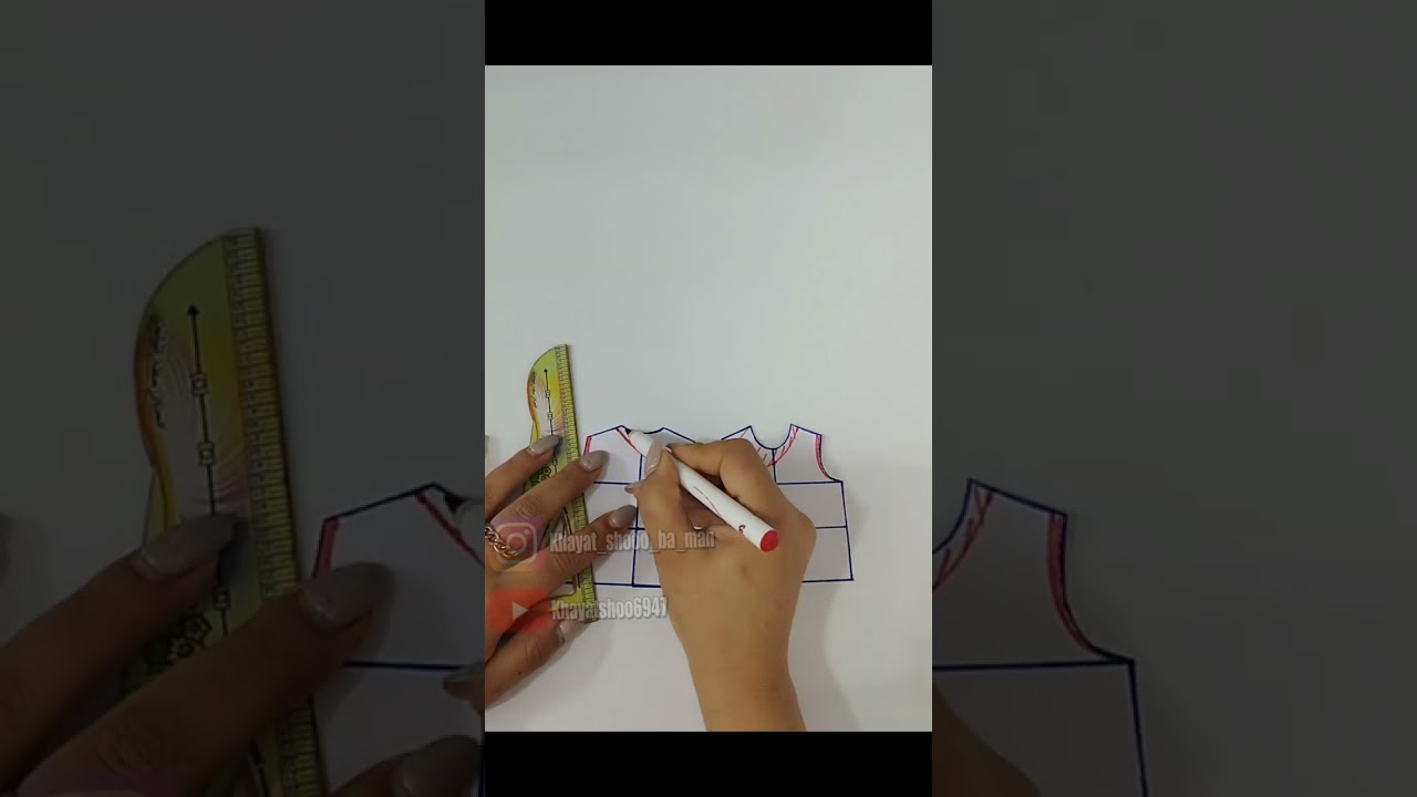 الگوی یقه رومی کودک