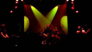 Pez - La Gota 10072010