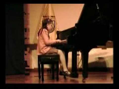 SILVANA KARINA AGUILAR DONAYRE AL PIANO: LAGO DE L...