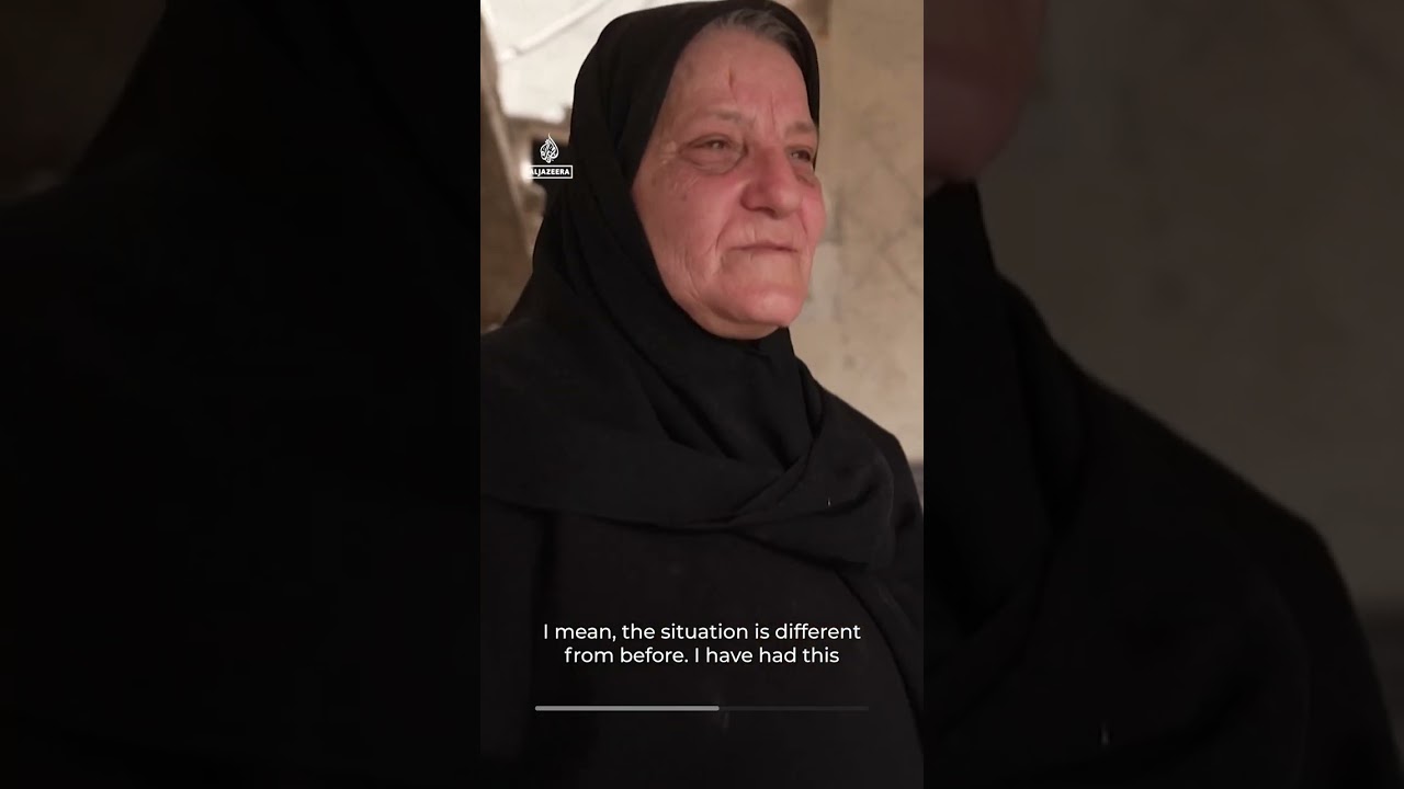 امرأة لبنانية نازحة تعود لتجد منزلها مدمراً بعد وقف إطلاق النار | AJ #shorts