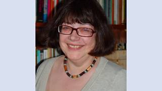 What Carol Rumens Told Me About 'The Emigree' 2 Minutes On Structure The Emigree