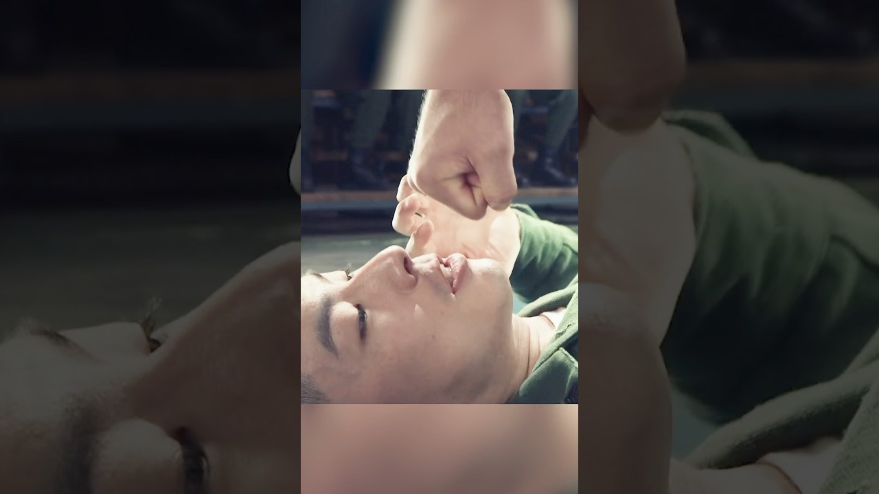 Kung Fu against an army man😏