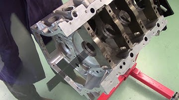 Engine block main bearing bore alignment measurements