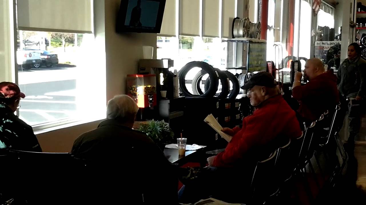 Town Fair Tire waiting room video 3 - YouTube