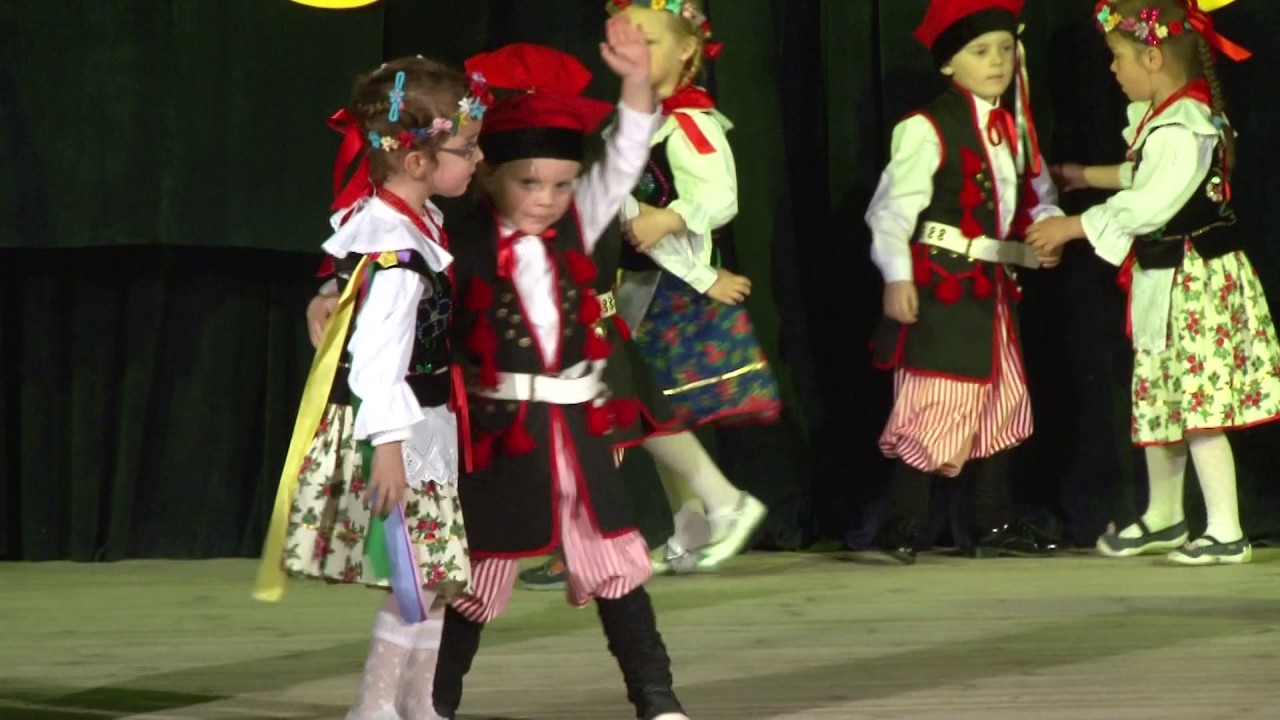 Grupa 4 latków z Publicznego Przedszkola Nr2 w Sędziszowie Młp telewizjada pl
