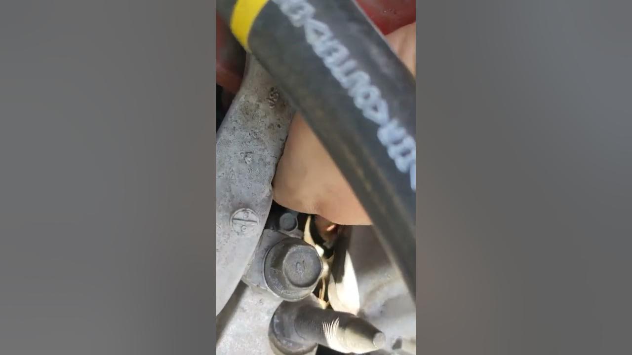 06-11 Civic SI vvt solenoid replacement - YouTube