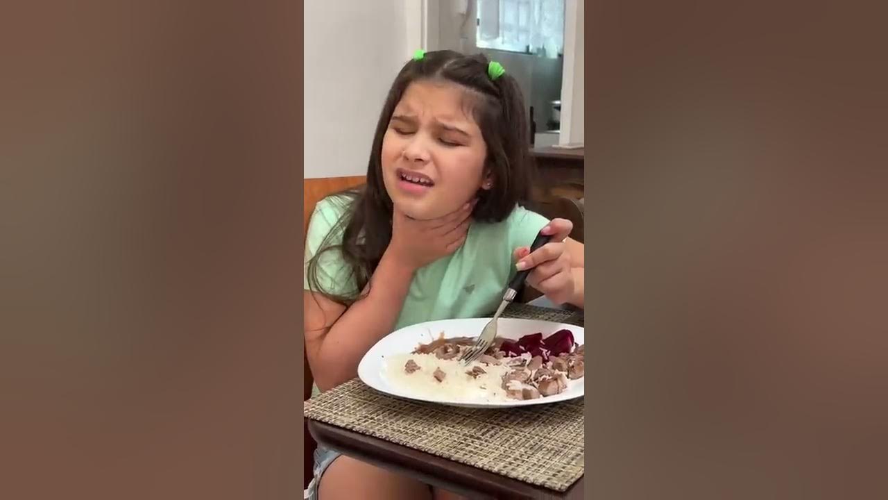 NADA COMO UM DOCE DE CHOCOLATE PARA MELHORAR A GARGANTA