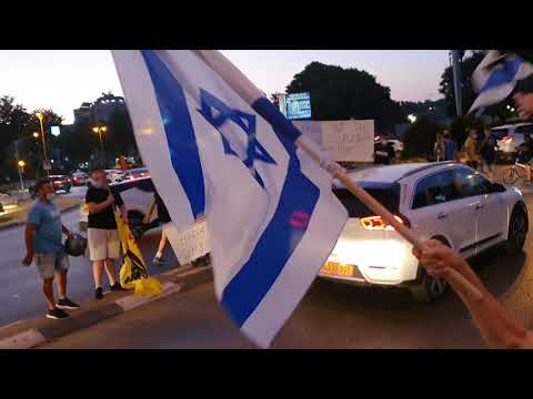 המחאה בכיכר הלוחמים