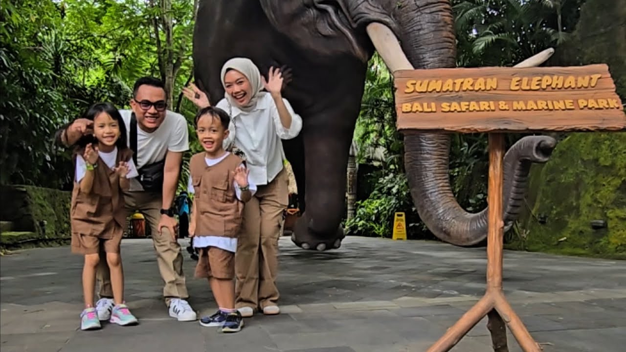 Melali ke The Amazing Taman Safari Bali seru banget, kasih makan singa, jerapah, onta keren