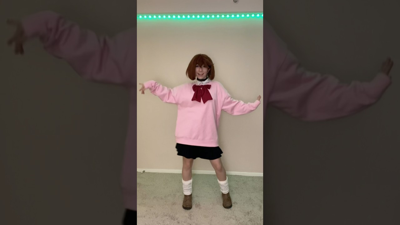 New cosplay! Ignore how the earrings are just green soda bottles LOL #momo #momocosplay #dandadan