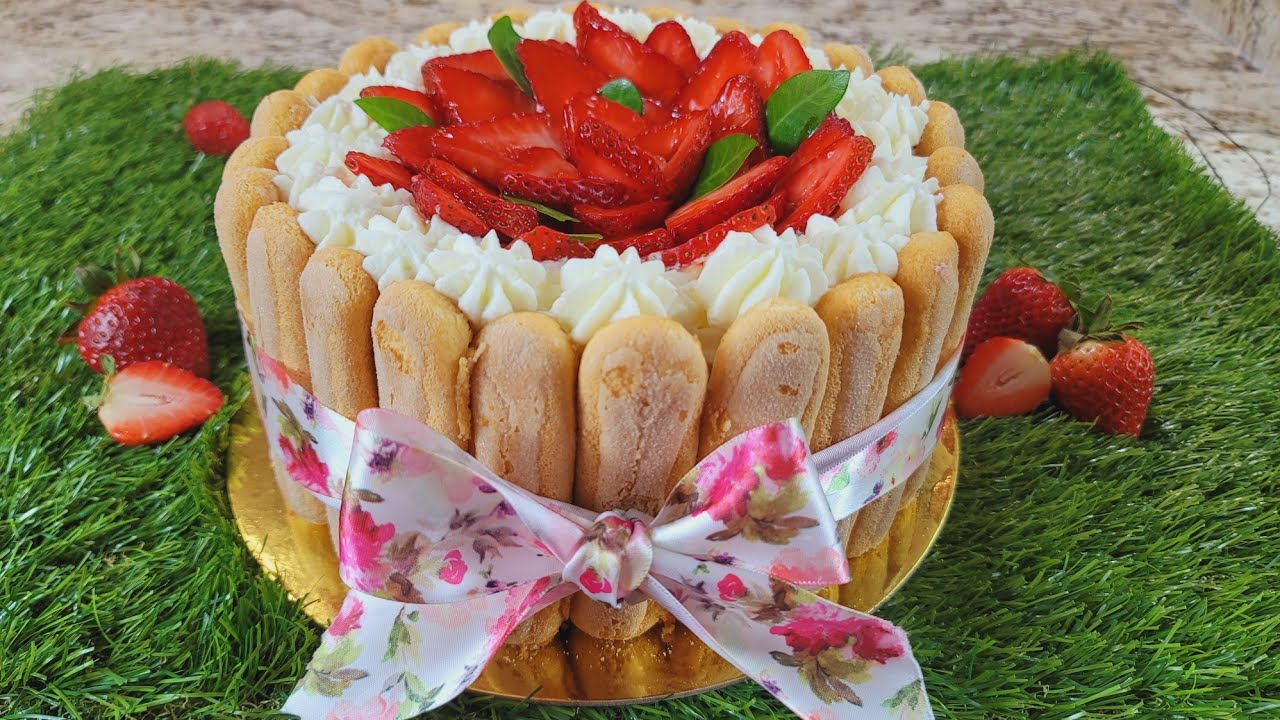 POSTRE DE FRESA RIQUISIMO🍓 SIN HORNO Navidad