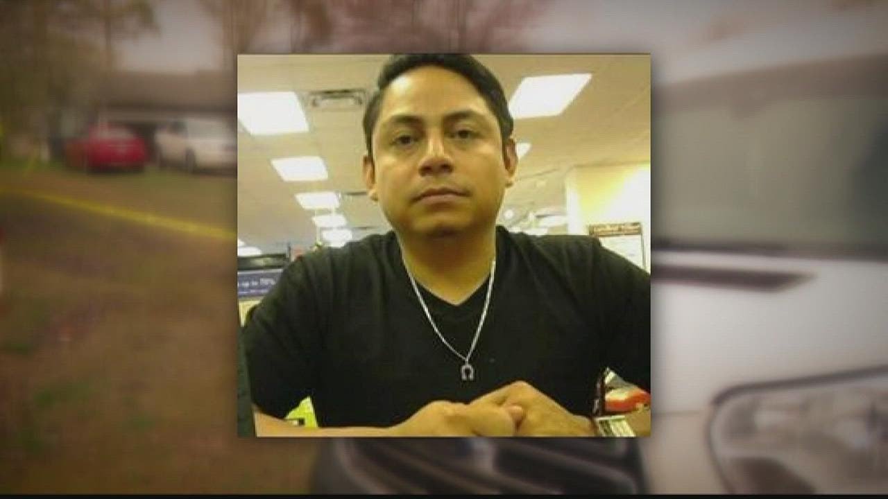 Forsyth County manhunt for suspect in deadly home invasion - YouTube