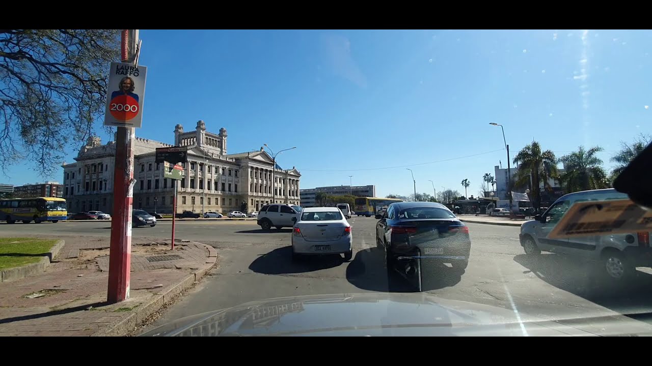 Av G.Flores hasta la Nueva Av Jose Belloni,Montevideo Uruguay.