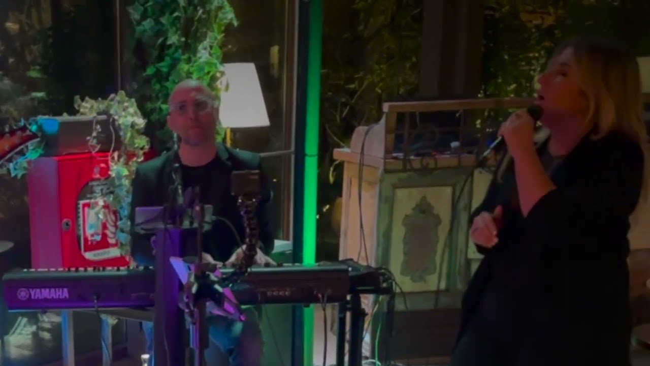 Max Carella TRIO ft. Morena - A Woman's Woth